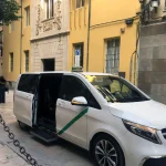 taxi-granada-mercedes-blanca-transfer